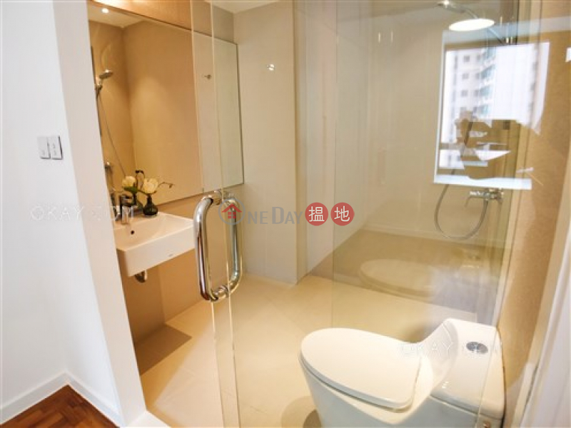 Lovely 3 bedroom with harbour views & parking | Rental | 9 Old Peak Road | Central District Hong Kong | Rental | HK$ 130,000/ month