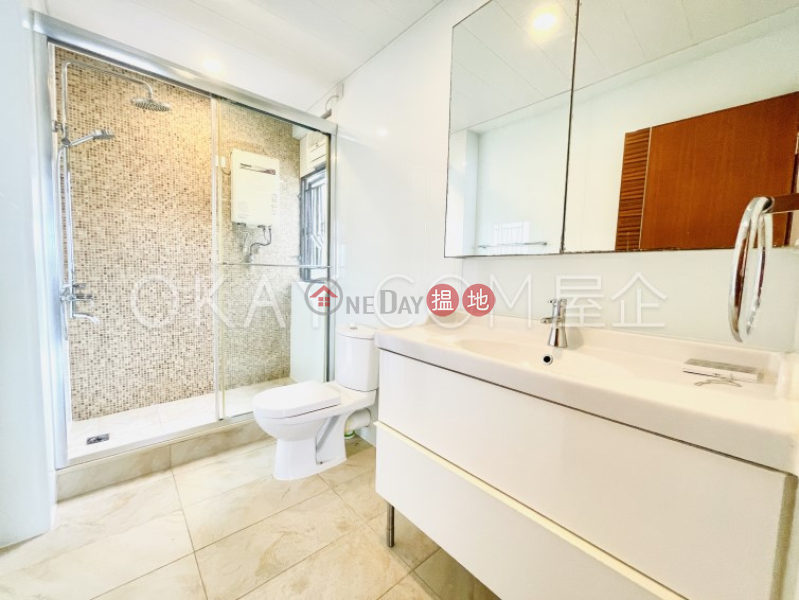 Efficient 3 bed on high floor with sea views & balcony | Rental 5 Middle Lane | Lantau Island, Hong Kong Rental | HK$ 43,000/ month