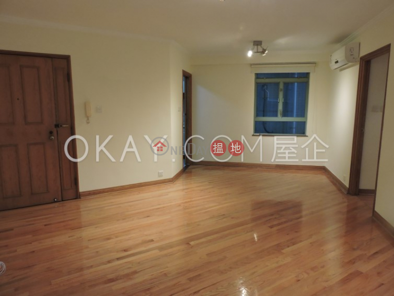 HK$ 33,000/ month | Goldwin Heights Western District Tasteful 3 bedroom in Mid-levels West | Rental