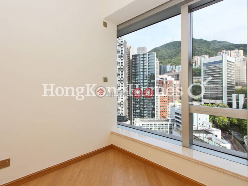 HK$ 900萬|63 POKFULAM-西區|63 POKFULAM兩房一廳單位出售