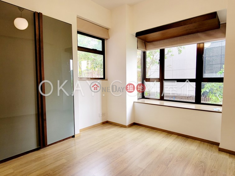 HK$ 29,000/ month | Serene Court Western District, Generous 3 bedroom in Western District | Rental