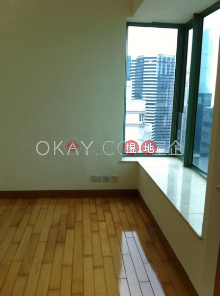 Property Search Hong Kong | OneDay | Residential, Sales Listings, Stylish 2 bedroom on high floor with harbour views | For Sale