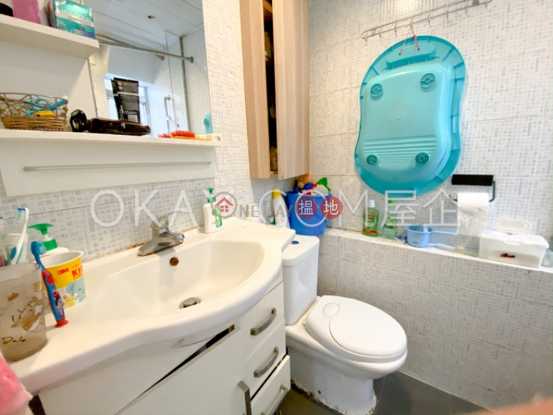 HK$ 8.7M All Fit Garden Western District, Cozy 2 bedroom in Mid-levels West | For Sale