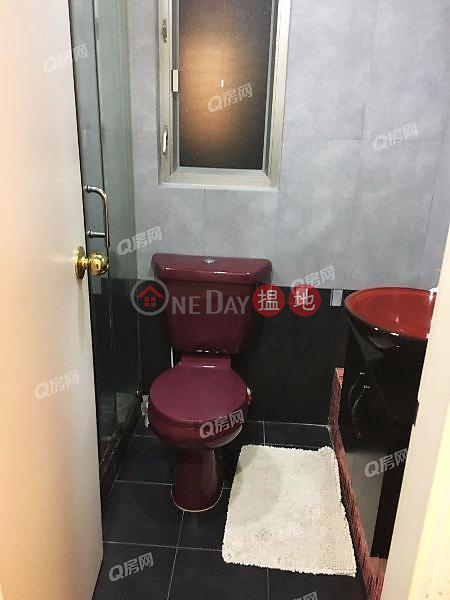 Property Search Hong Kong | OneDay | Residential Rental Listings | Sham Wan Towers Block 1 | 2 bedroom Mid Floor Flat for Rent