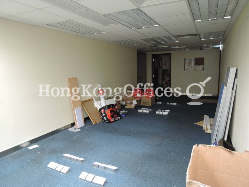HK$ 70,015/ month | Shum Tower | Western District Office Unit for Rent at Shum Tower
