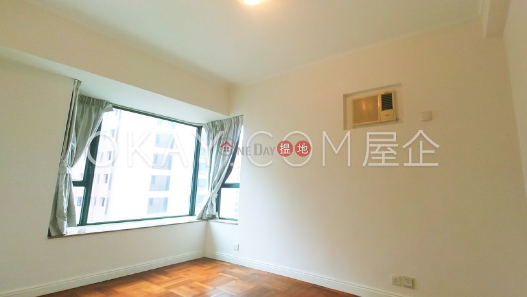 Tasteful 2 bedroom on high floor | Rental 18 Old Peak Road | Central District | Hong Kong Rental HK$ 38,000/ month