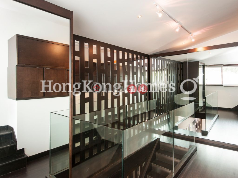 Property Search Hong Kong | OneDay | Residential, Sales Listings | 4 Bedroom Luxury Unit at Dragon Lake Villa | For Sale
