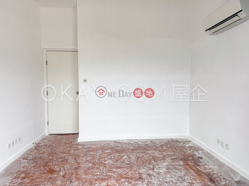 Tasteful house with sea views, balcony | Rental 18 Tso Wo Road | Sai Kung Hong Kong Rental HK$ 35,000/ month