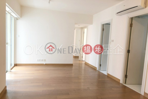 Nicely kept 3 bedroom on high floor with balcony | For Sale | Centrestage 聚賢居 _0