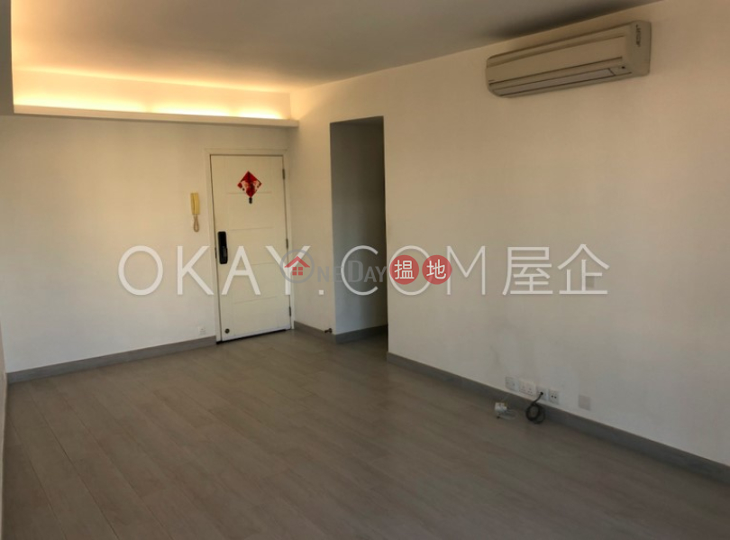 香港搵樓|租樓|二手盤|買樓| 搵地 | 住宅出租樓盤2房1廁,實用率高,連車位,露台富景花園出租單位