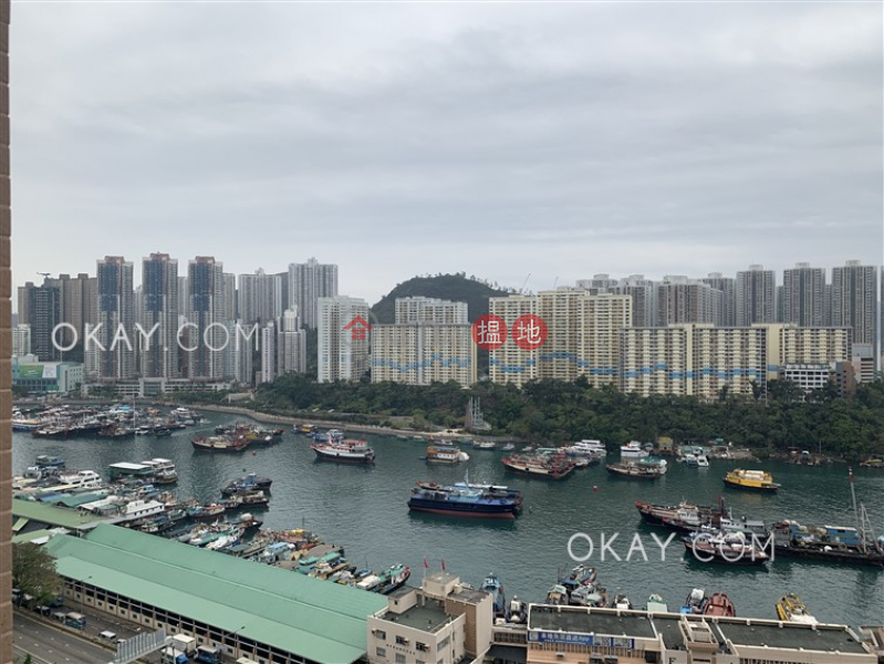 HK$ 12M, South Coast, Southern District | Gorgeous 2 bedroom on high floor with balcony | For Sale