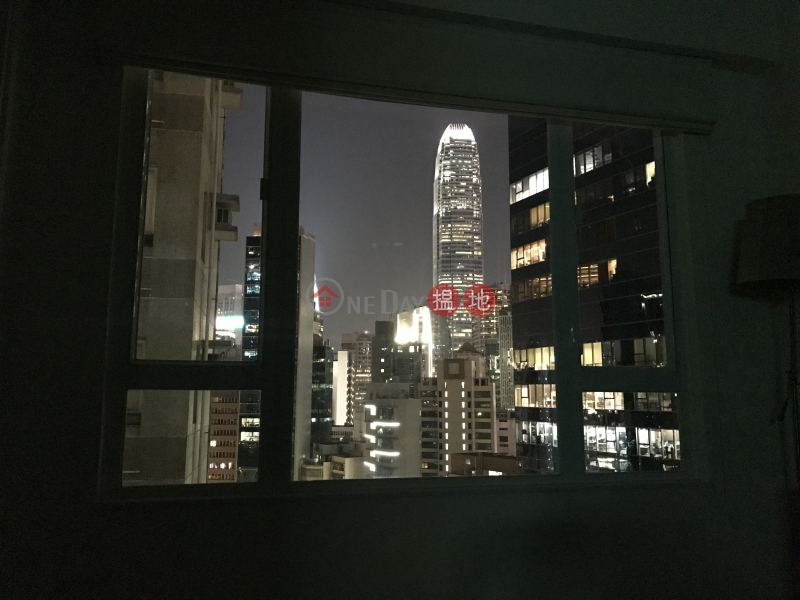 Property Search Hong Kong | OneDay | Residential | Rental Listings, IFC view, walking distance to Central, flat for rent Central Mid-levels