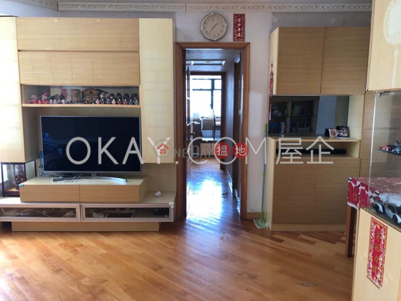 Property Search Hong Kong | OneDay | Residential, Sales Listings, Unique 3 bedroom on high floor | For Sale