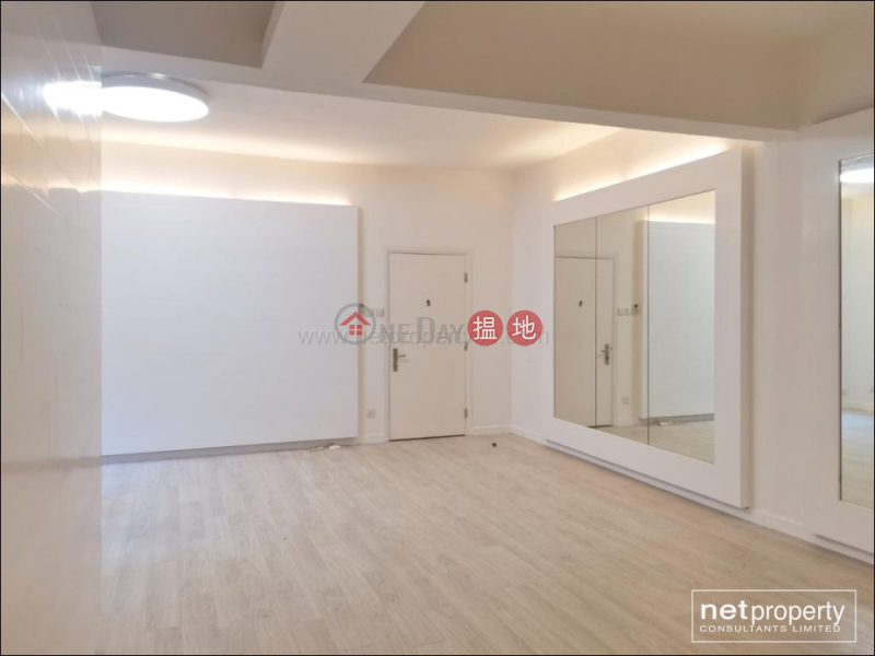 Property Search Hong Kong | OneDay | Residential | Rental Listings | Spacious 2 bedroom Apartment in Midlevel North