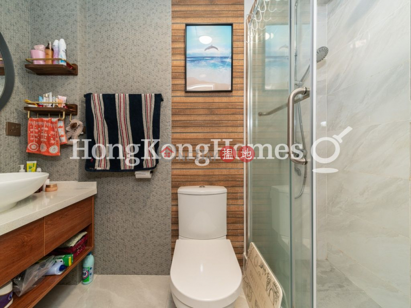 Property Search Hong Kong | OneDay | Residential | Sales Listings, 1 Bed Unit at Kam Kwan Building | For Sale