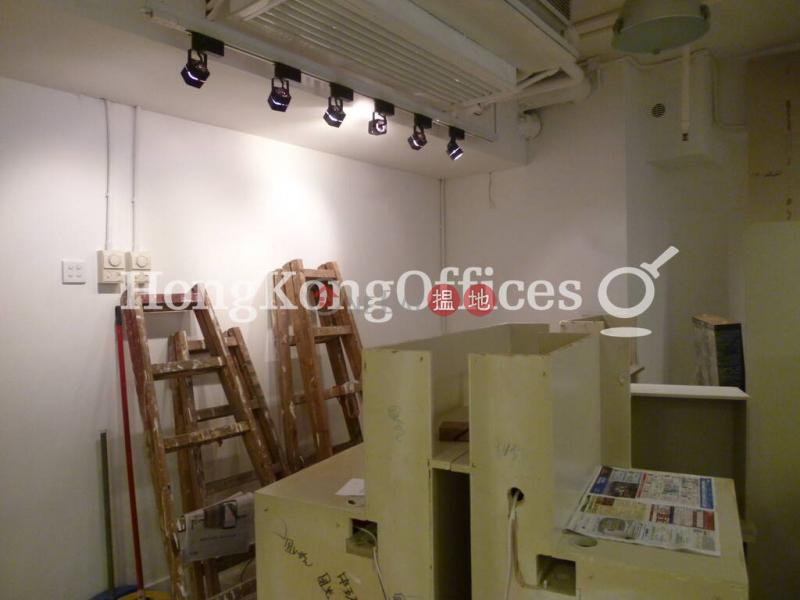 HK$ 38,005/ month Wong Chung Ming Commercial House, Central District, Office Unit for Rent at Wong Chung Ming Commercial House