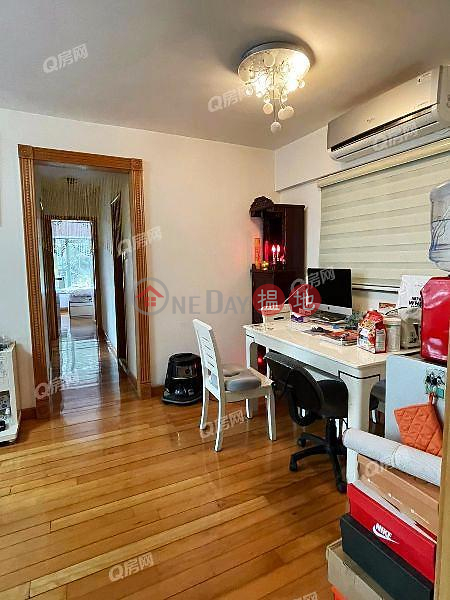 Property Search Hong Kong | OneDay | Residential Sales Listings | Bayview Park | 3 bedroom Mid Floor Flat for Sale