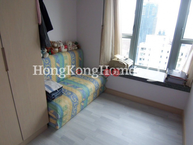 3 Bedroom Family Unit for Rent at Casa Bella | 117 Caine Road | Central District Hong Kong Rental | HK$ 30,000/ month