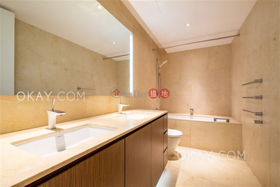 HK$ 99,000/ month Block 1 ( De Ricou) The Repulse Bay Southern District Rare 3 bedroom with sea views, balcony | Rental