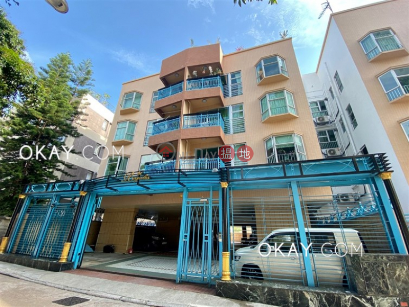 Lovely 2 bedroom with terrace & parking | Rental, 21 Crown Terrace | Western District | Hong Kong, Rental HK$ 37,000/ month