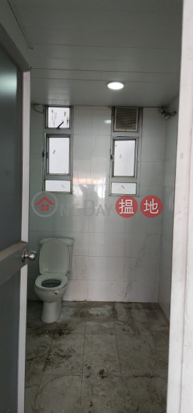 Kwai Chung Tung Chun Industrial Buidling: Warehouse with inside toilet. It can be viewed anytime. | Tung Chun Industrial Building 同珍工業大廈 Rental Listings