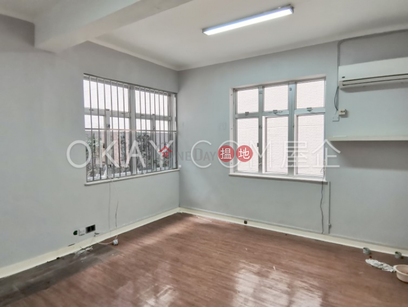 Nicely kept 3 bedroom with balcony | Rental 49B-49C Robinson Road | Western District, Hong Kong, Rental | HK$ 40,000/ month
