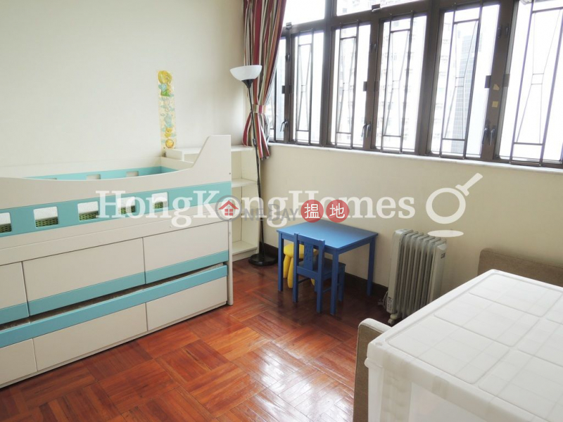 Property Search Hong Kong | OneDay | Residential Rental Listings 3 Bedroom Family Unit for Rent at Waldorf Mansion