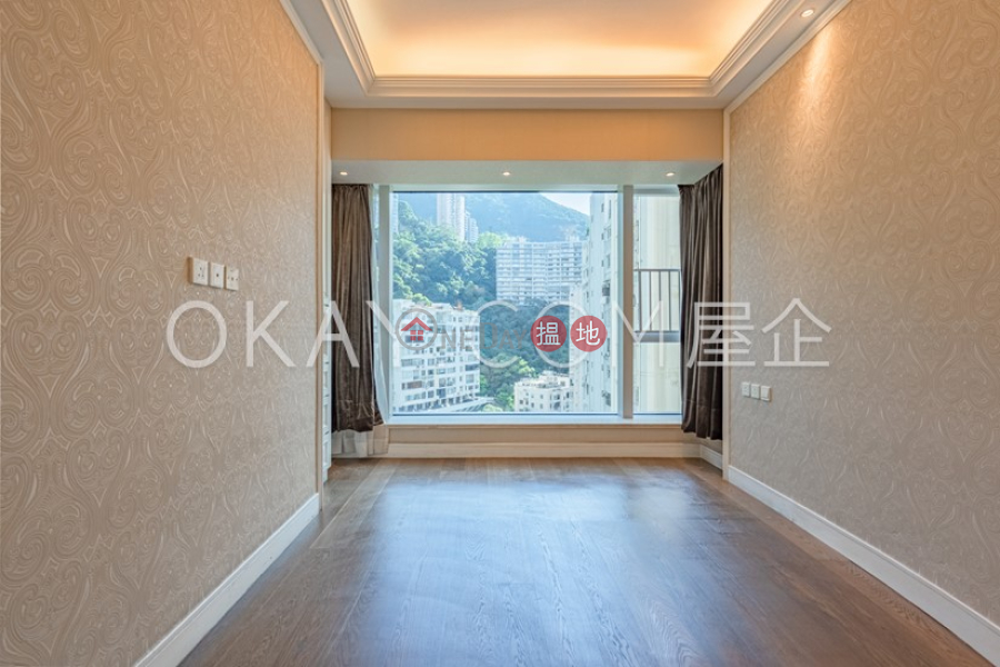 Stylish 3 bedroom with balcony | For Sale | The Altitude 紀雲峰 Sales Listings