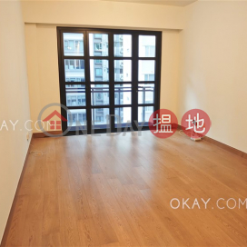 Lovely 2 bedroom with balcony | Rental, Resiglow Resiglow | Wan Chai District (OKAY-R323129)_0