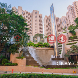 Beautiful 2 bedroom with balcony | Rental | Parkview Heights Hong Kong Parkview 陽明山莊 摘星樓 _0