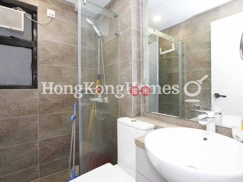 2 Bedroom Unit for Rent at Queen\'s Terrace 1 Queens Street | Western District, Hong Kong | Rental, HK$ 24,000/ month