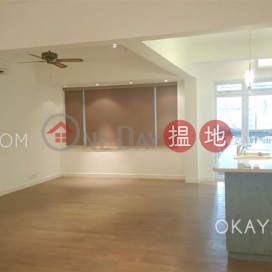 2房2廁,實用率高,連車位,露台百輝大廈出售單位 | 百輝大廈 Pak Fai Mansion _0