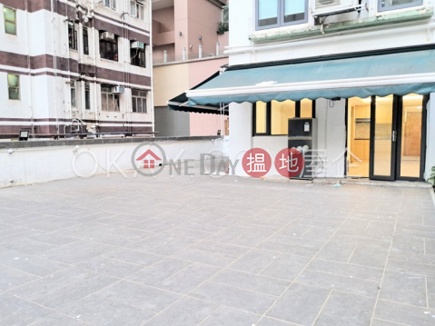 Gorgeous 2 bedroom with terrace | Rental, Johnston Court 莊士頓大樓 | Wan Chai District (OKAY-R371291)_0