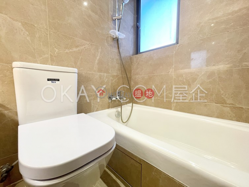 Po Wah Court, Middle Residential, Rental Listings, HK$ 47,000/ month