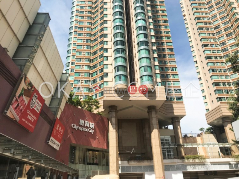 Property Search Hong Kong | OneDay | Residential | Sales Listings | Lovely 5 bedroom on high floor with harbour views | For Sale