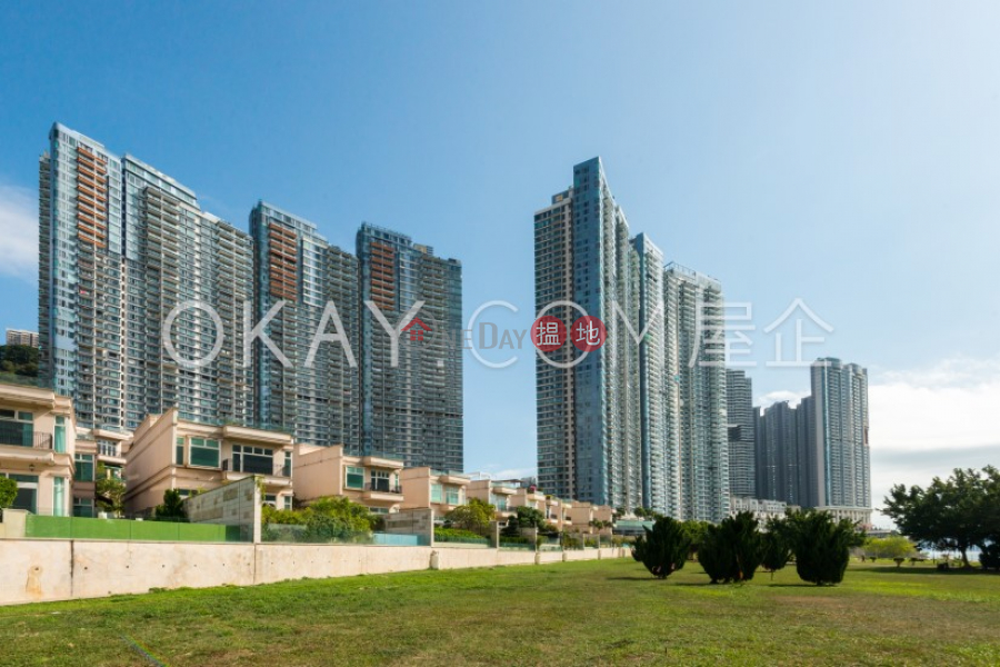HK$ 60M, Phase 1 Residence Bel-Air | Southern District Exquisite 4 bedroom with balcony & parking | For Sale
