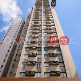 Charming 2 bedroom on high floor with harbour views | For Sale | Lockhart House Block B 駱克大廈 B座 _0