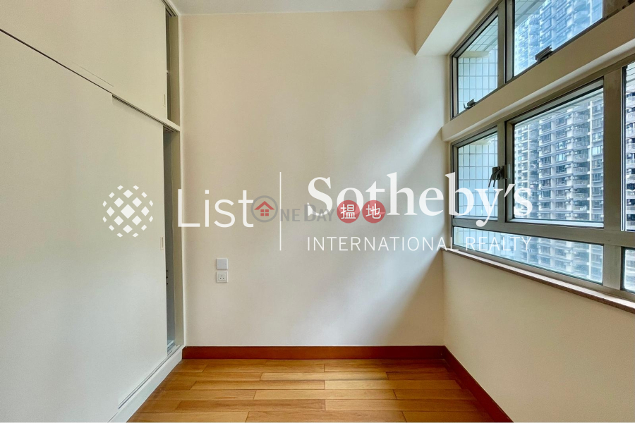 Property for Sale at King\'s Court with 2 Bedrooms, 62D Robinson Road | Western District | Hong Kong, Sales | HK$ 8.6M