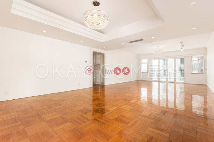 Efficient 4 bedroom with balcony | For Sale | Hoover Court 豪華閣 Sales Listings