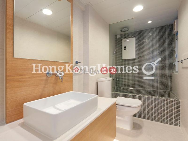 2 Bedroom Unit for Rent at Block A Grandview Tower | 128-130 Kennedy Road | Eastern District | Hong Kong, Rental | HK$ 39,000/ month