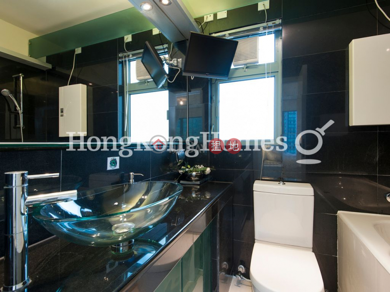 Property Search Hong Kong | OneDay | Residential | Rental Listings | 3 Bedroom Family Unit for Rent at Jardine Summit