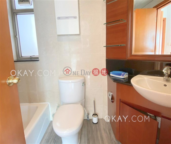 HK$ 33,000/ month, Sorrento Phase 1 Block 6 | Yau Tsim Mong Rare 2 bedroom on high floor | Rental