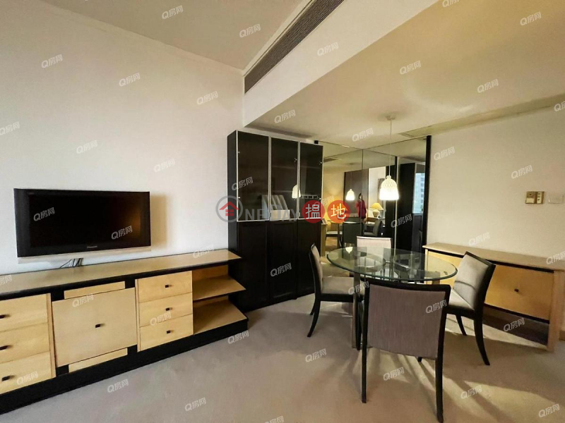 Convention Plaza Apartments | 1 bedroom Mid Floor Flat for Sale | Convention Plaza Apartments 會展中心會景閣 Sales Listings