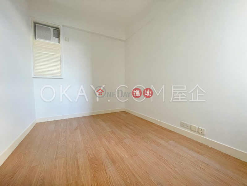 HK$ 28,000/ month, Lockhart House Block B Wan Chai District, Lovely 2 bedroom on high floor with rooftop | Rental
