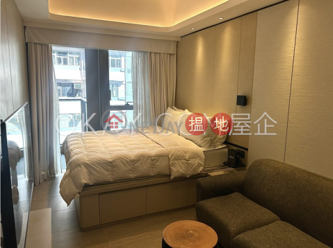 Charming with balcony in Mid-levels West | Rental | Townplace Soho 本舍 _0