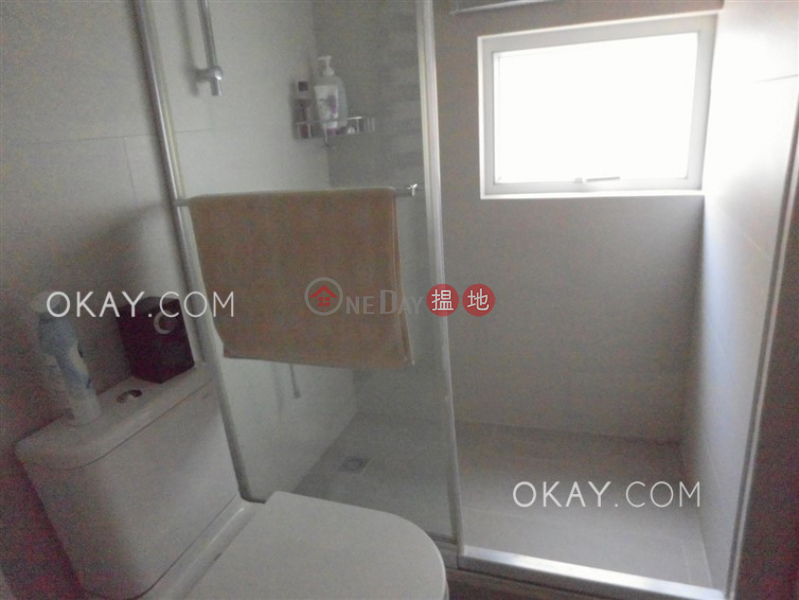 Efficient 2 bed on high floor with balcony & parking | For Sale | Flora Garden 富麗園 Sales Listings
