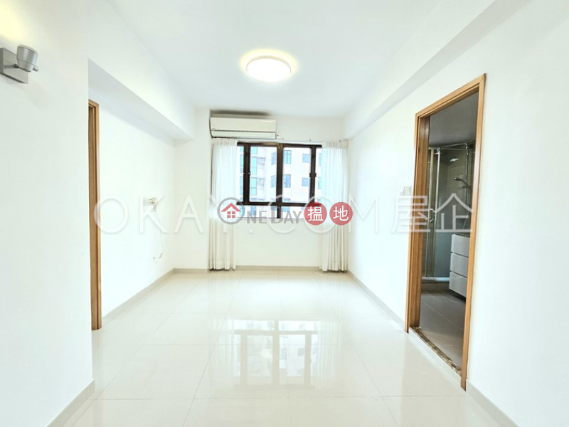 Generous 2 bedroom on high floor | For Sale | Shan Shing Building 山勝大廈 Sales Listings