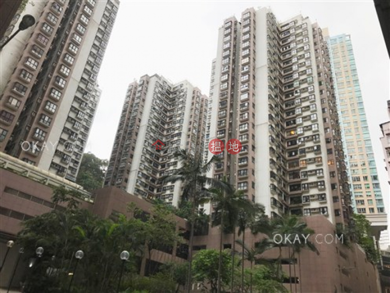 HK$ 26,000/ 月|丹拿花園|東區3房2廁,實用率高《丹拿花園出租單位》