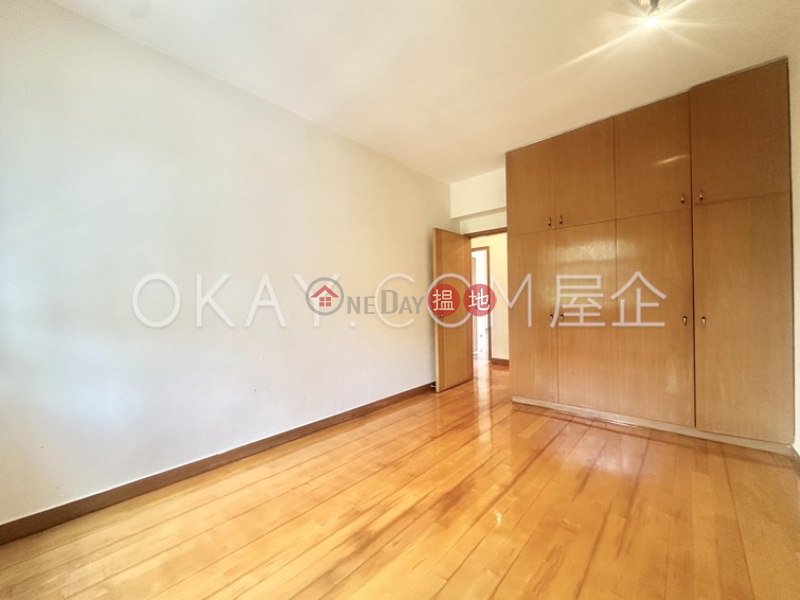HK$ 41M, Villa Monte Rosa | Wan Chai District Efficient 3 bedroom with balcony & parking | For Sale