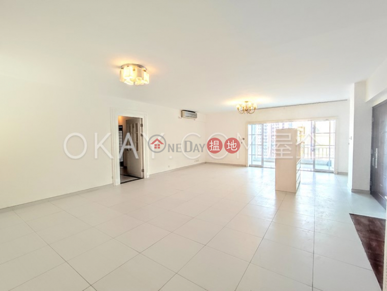HK$ 93,000/ month, Fairview Mansion, Western District, Efficient 4 bedroom with balcony & parking | Rental